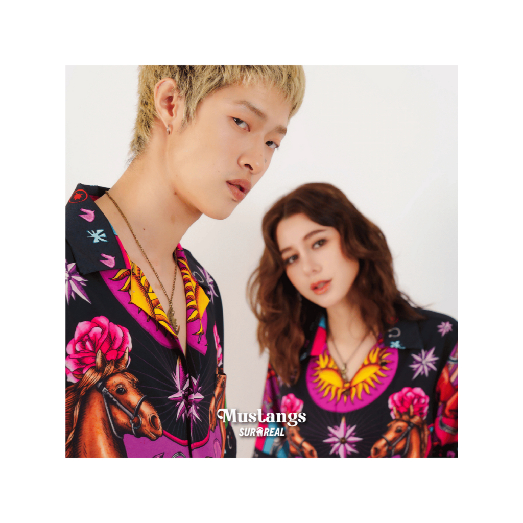 Surreal เสื้อฮาวาย ลาย Mustang