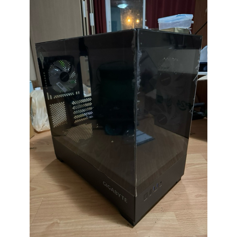 เคสคอม gigabyte c201 panoramic ice m-atx