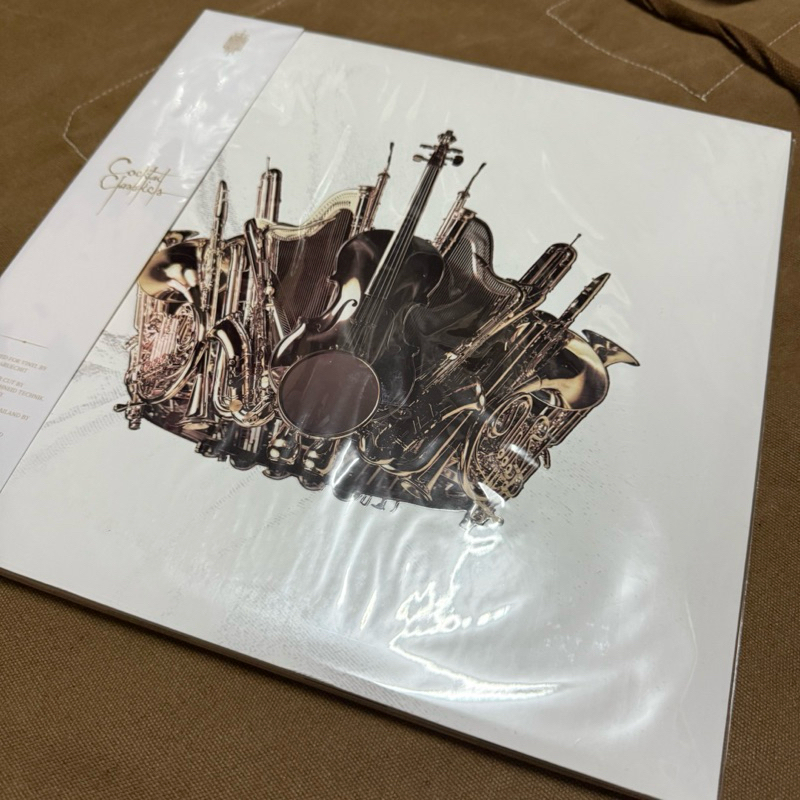 แผ่นเสียง COCKTAIL Calssic Vol.2 พร้อมลายเซ็น ซื้อในFBหรือนัดรับกทม.มีส่วนลด 1,500 บาท