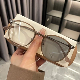 [จัดส่งในกทม] MOYENNE แว่นสายตาสั้นเลนส์ออโต้ ออกแดดเปลี่ยนสี UV400 หน้าตาดี กรองแสง ผญ/ผู้ชาย + กรองแสงสีฟ้า