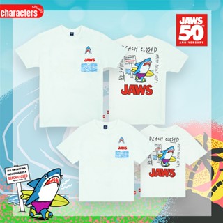 Universal Studios เสื้อยืดครอบครัวผู้ใหญ่และเด็ก ลายจอว์ส ผ้…