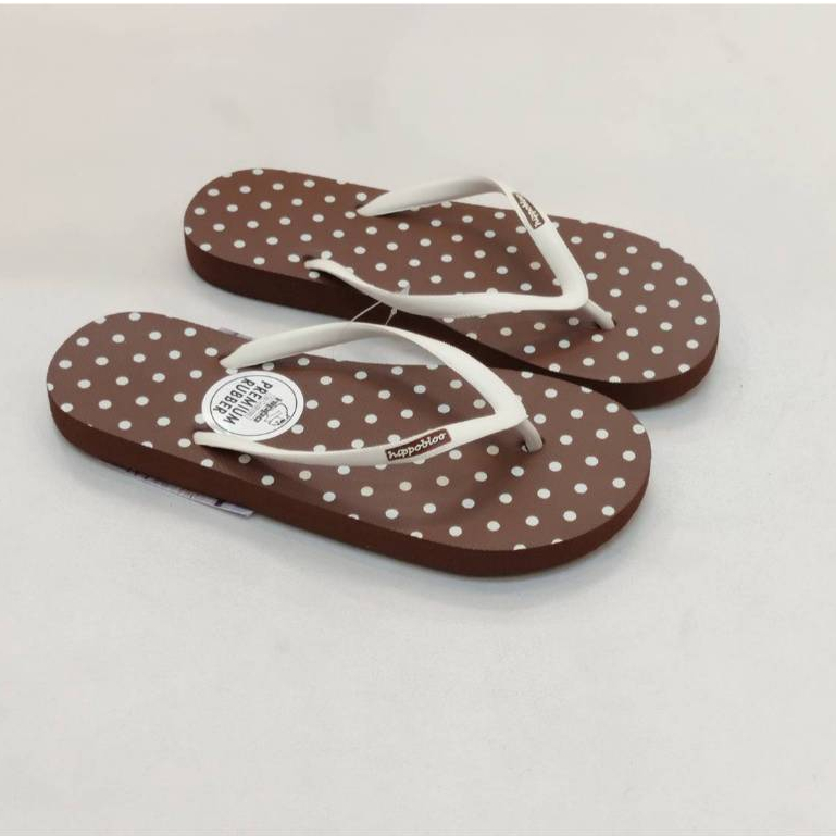 รองเท้าแตะ Hippo Bloo สีตาลอ่อนตัดครีม ลายจุด สีสด รองเท้าอยู่บ้านหูหนีบ sandals ฮิปโป บลู