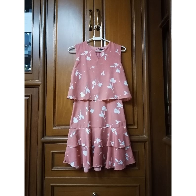 เดรส​ zalora​ ไซส์s​ สวย