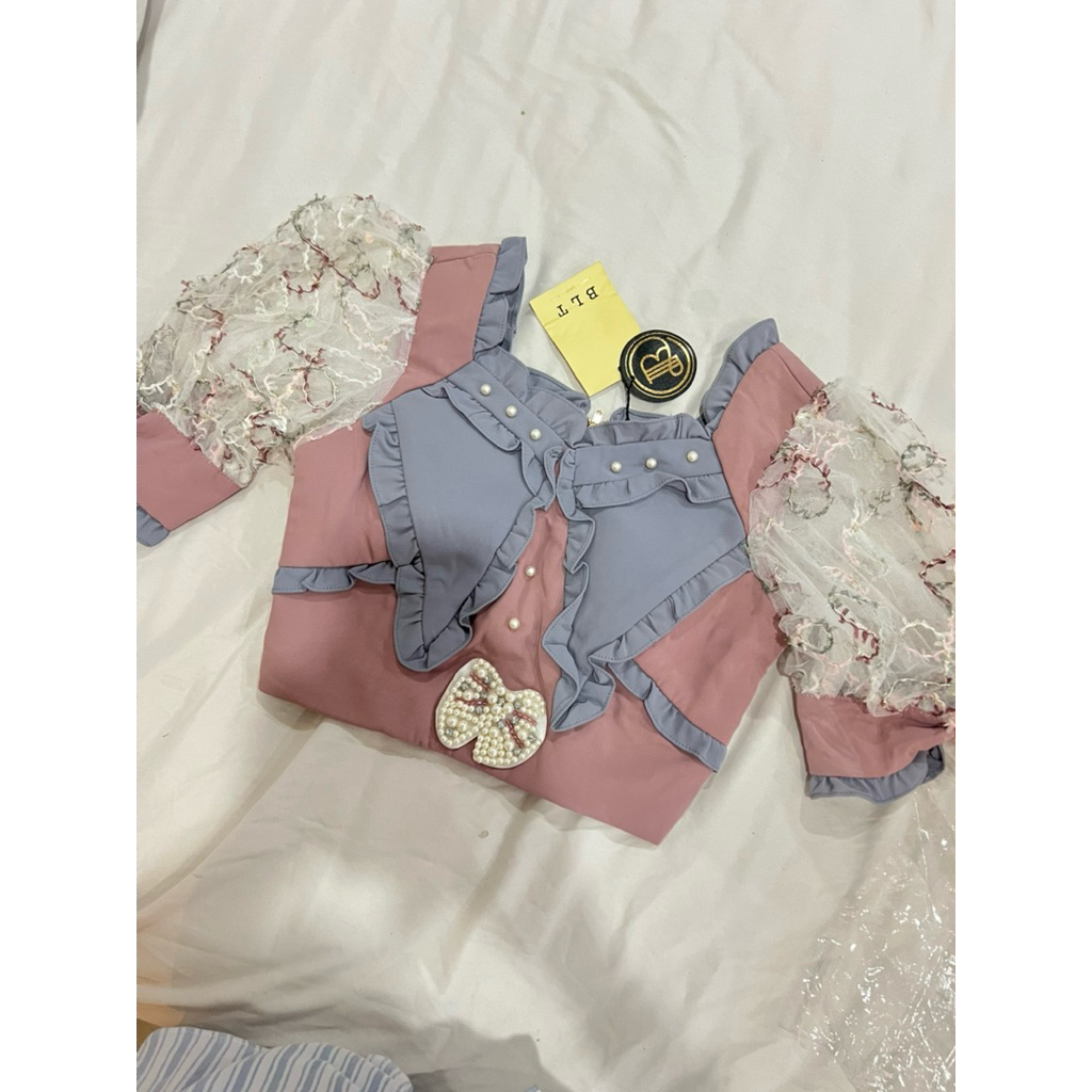 BLT Brand เสื้อครอป bltไซต์ Xs