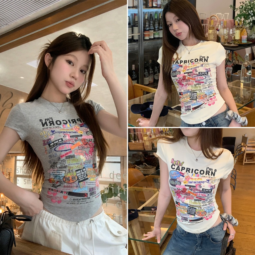 Beryl 🌻เสื้อพิมพ์ลาย เสื้อยืดผู้หญิงแฟชั่น สไตล์เกาหลีเรียบง่าย แขนสั้นคอกลม เซ็กซี่ ทรงเข้ารูป