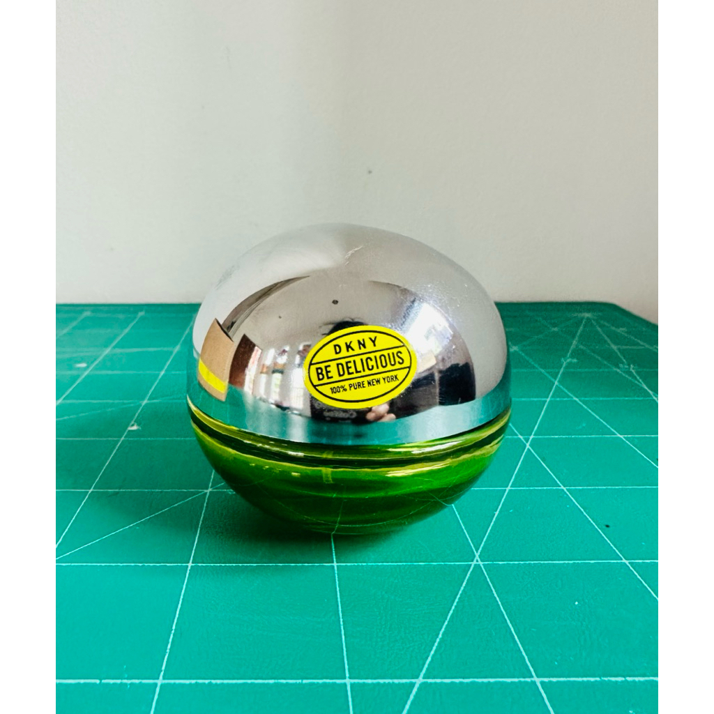 ขวดน้ำหอมDKNYเปล่าพร้อมกล่อง