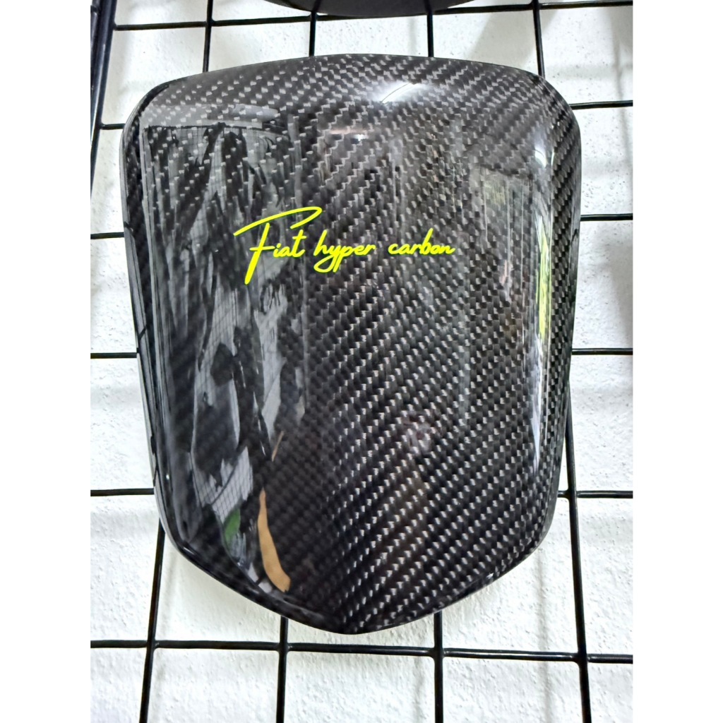 ฝาถังน้ำมันGiorno   คาร์บอน  ลาย 2 งานของ   Fiat hyper carbon  แท้ 100% (สติกเกอร์เลือกสีได้)