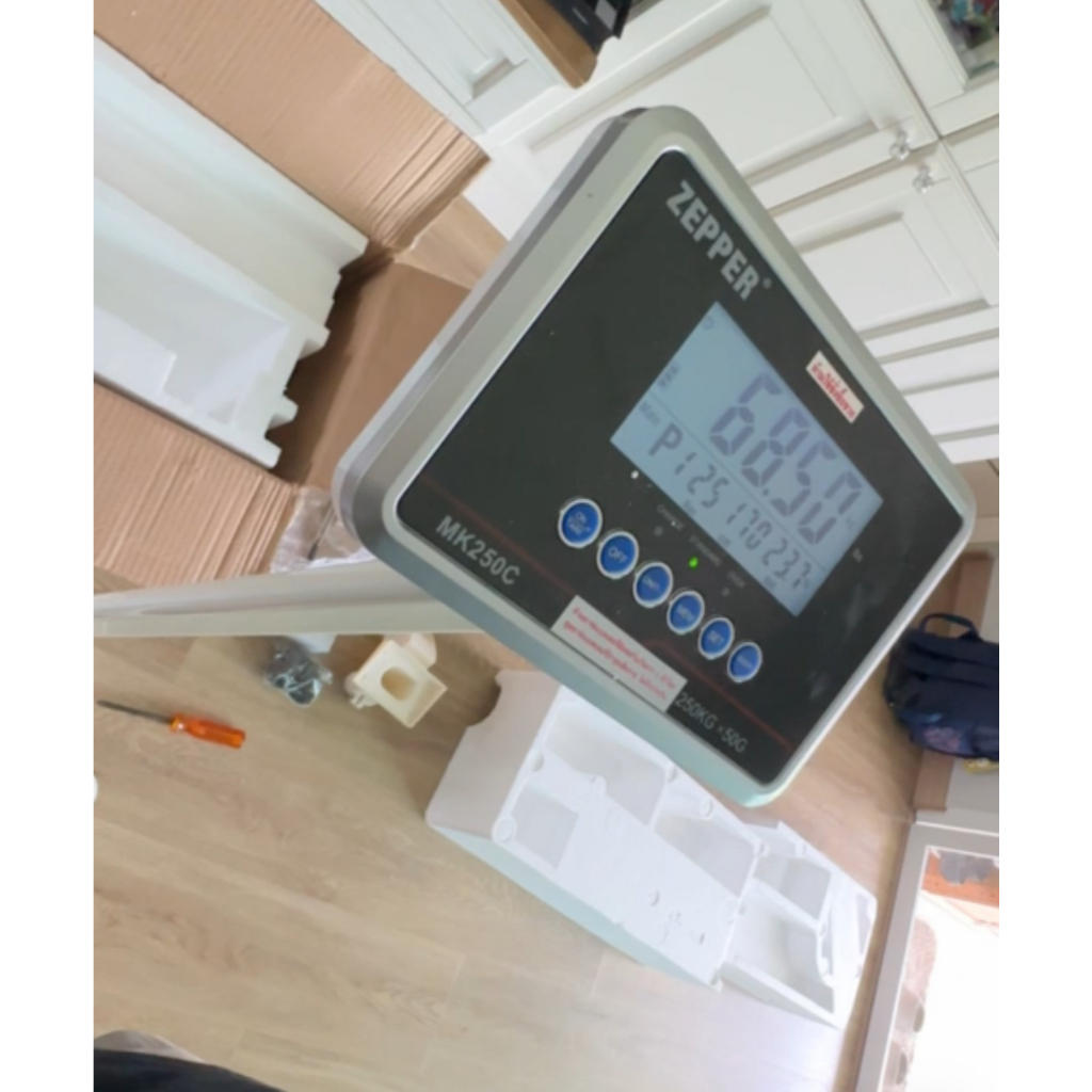 ZEPPER เครื่องชั่งน้ำหนัก ดิจิตอล และวัดส่วนสูง รุ่น MK250C คำนวณค่า BMI ได้ (รับประกัน 1 ปี)