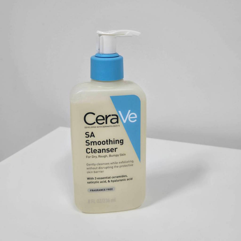 Cerave SA Smoothing Cleanser 236ml.