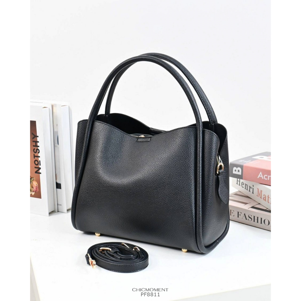 [พร้อมส่งในไทย] กระเป๋าสะพายมินิมอลงานพรีเมี่ยมสวยอยู่ทรง 3ช่องใช้งาน No.PF-8811 กระเป๋าร้านชิค