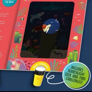 พร้อมส่ง Seek&Find Searchlight Sharks+Dinosaurs Board Book Activity