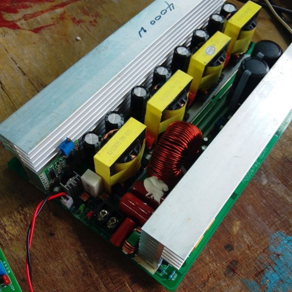 อินเวอร์เตอร์24v.ขนาด4000W.เพียวซายเวฟ