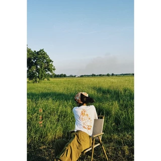 เสื้อยืด DUCKER PACKER | ลาย A Girl | Unisex