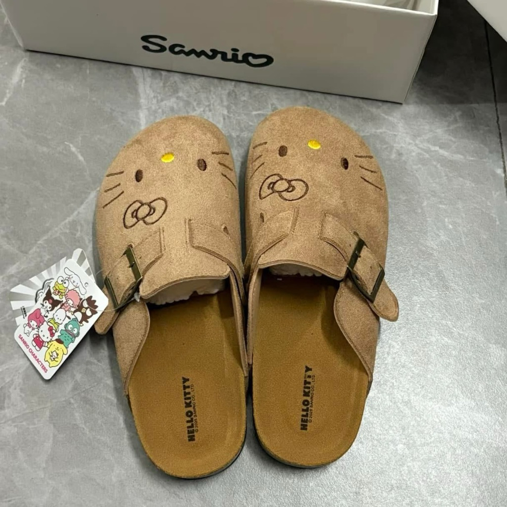 (พรีออเดอร์) รองเท้า HELLO KITTY ลิขสิทธิ์แท้🍎