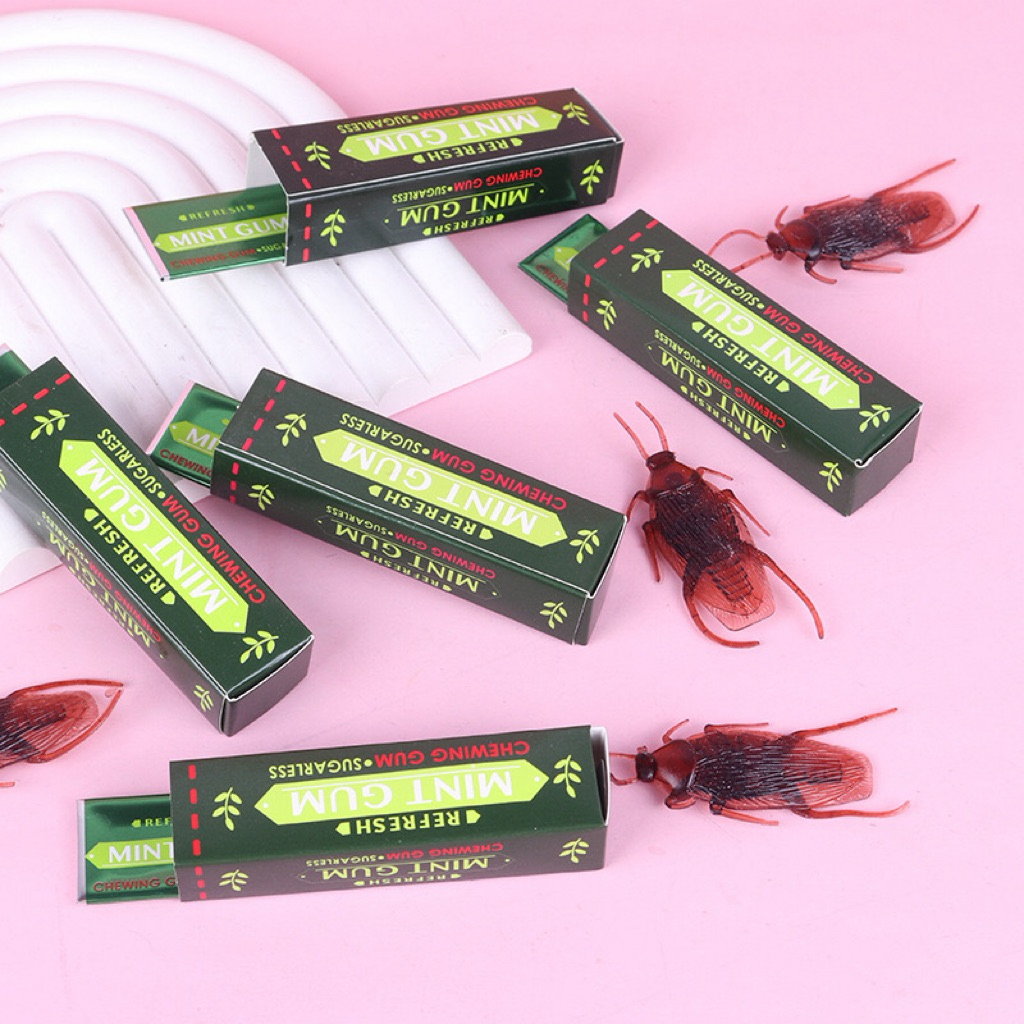 พร้อมส่ง หมากฝรั่งดึง ของเล่นย้อน90 แมลงสาบปลอม