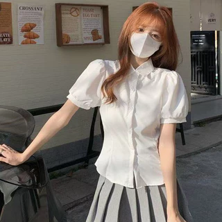 เสื้อเชิ้ตแขนสั้นแขนพองสีขาว เสื้อผ้าผู้หญิง เข้ารูป ใส่สบาย สไตล์เกาหลี พร้อมส่ง