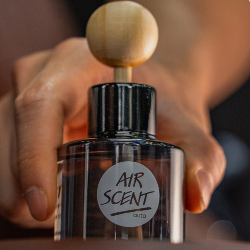 GLOSSBRO Airscent Auto 75ml, น้ำหอมปรับอากาศ (1 กล่องมี 2 ขวด)