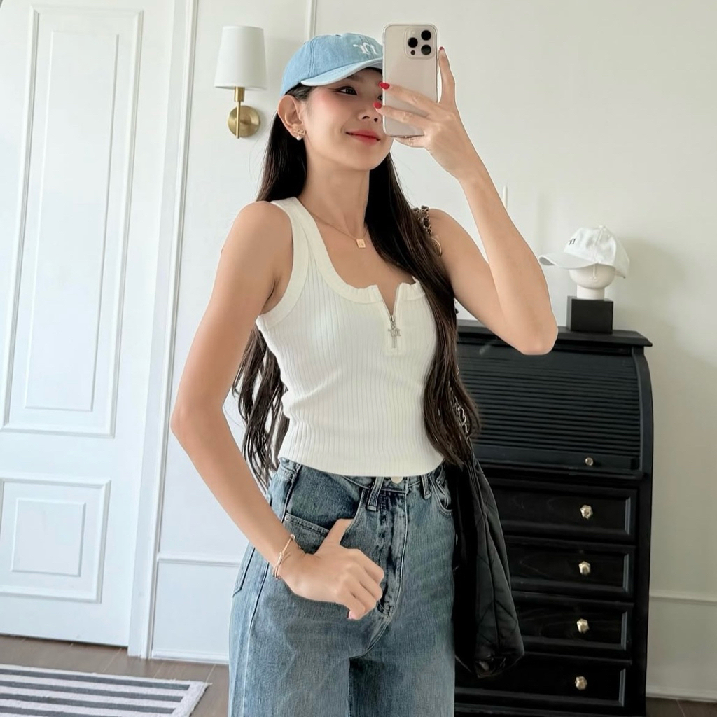 เสื้อกล้ามNicharis มือ2