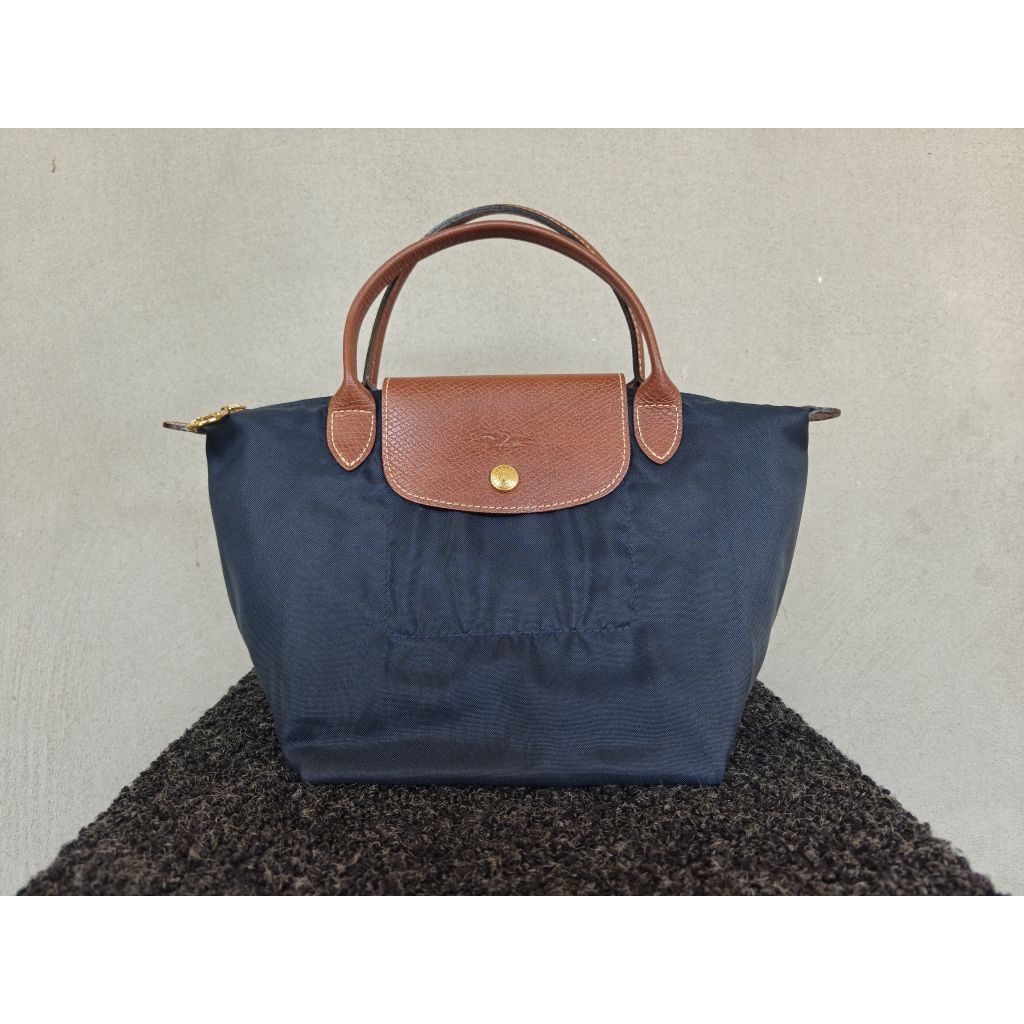 กระเป๋า Longchamp 9" มือสอง ของแท้ 100%