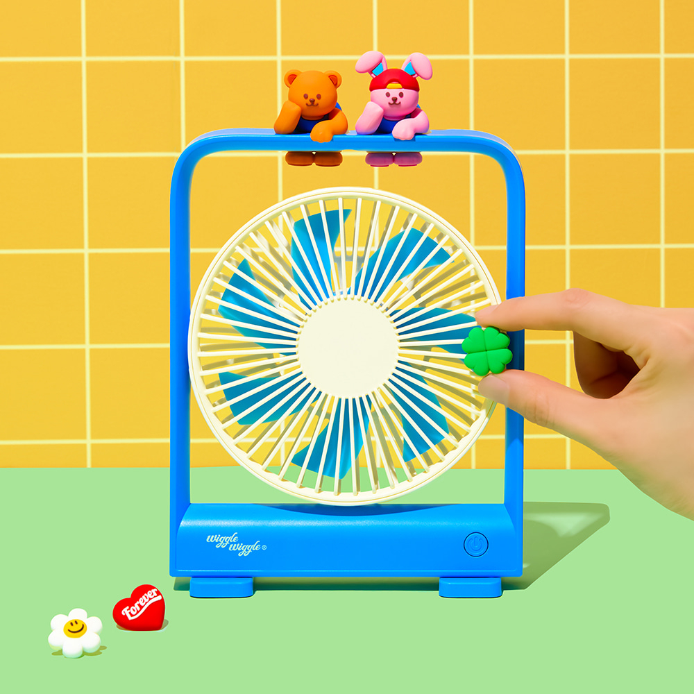 ( พร้อมส่ง ) Wiggle Wiggle Custom Desk Fan Wiggle Friends พัดมตั้งโต๊ะ