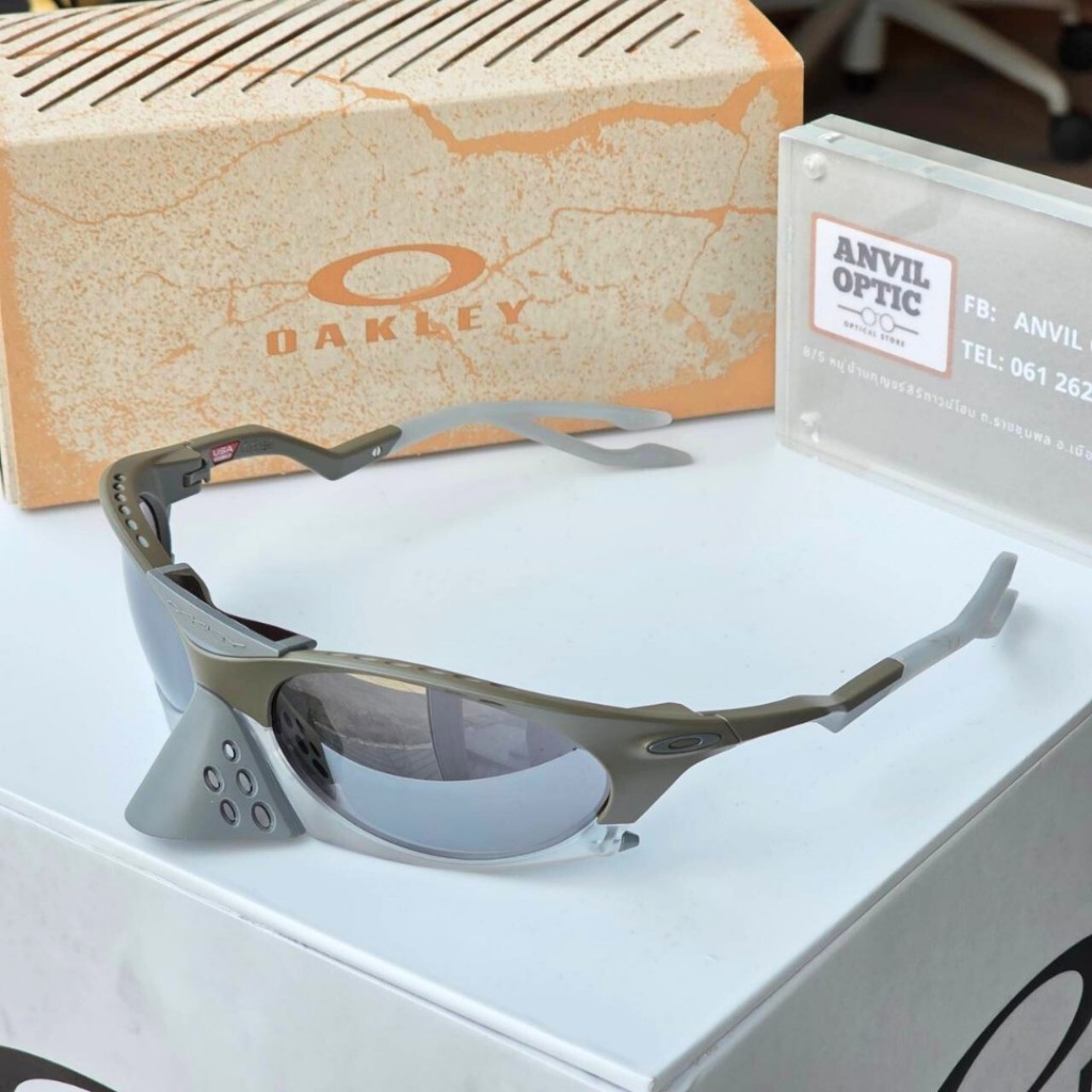 OAKLEY PLANTARIS F.MATTE MOSS GREEN L.PRIZM BLACK OO9437 943707 126/63
