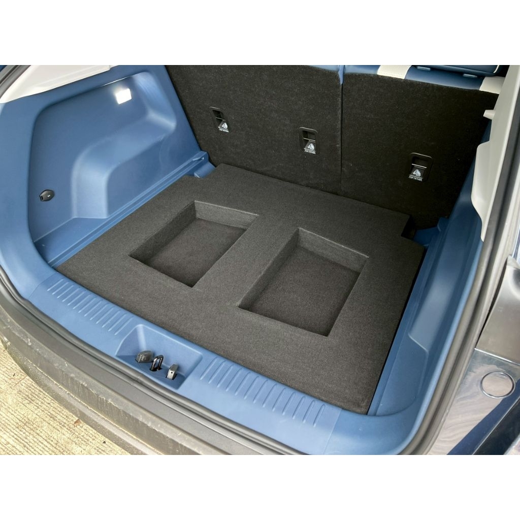 OMODA C5 MAX แผ่นท็อปท้ายรถพร้อมแผ่นปิด  พับเบาะเรียบ OMODA C5 MAX