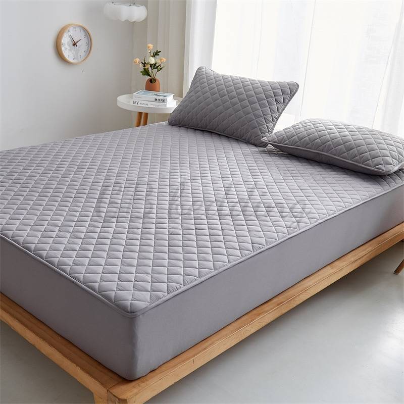 GB bedding ผ้ารองกันเปื้อน ( สีเทา ) แบบคลุมรัดมุม ขนาด 3.5 ฟุต/5ฟุต/6ฟุต/7ฟุต