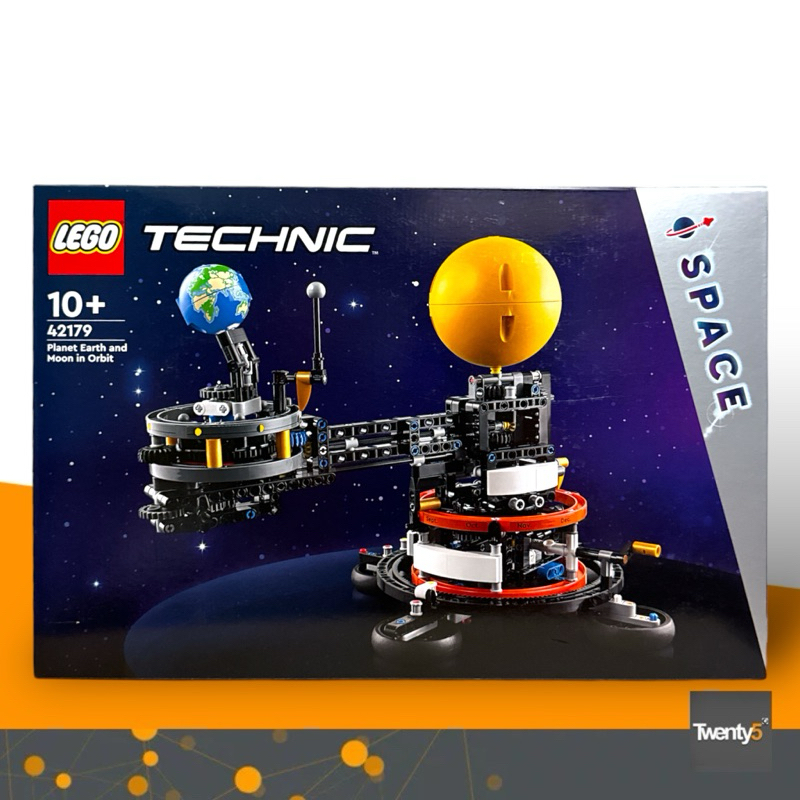 (พร้อมส่ง รับส่วนลด 10-20%) Lego 42179 Planet Earth and Moon in Orbit เลโก้ ของใหม่ ของแท้ 100%