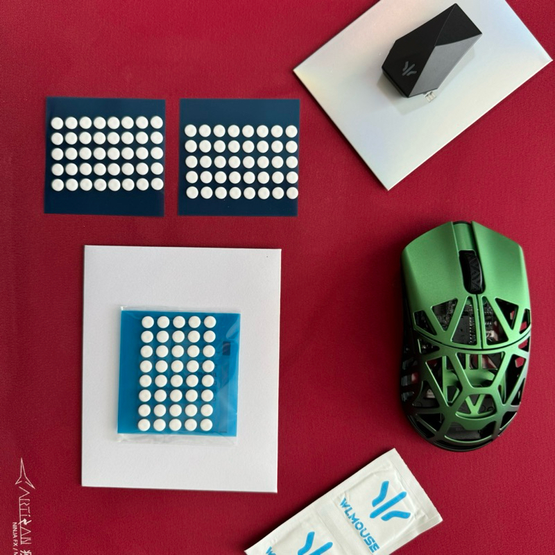 ฟีทเม้าส์ Universal Feet Dot ของ WLMouse