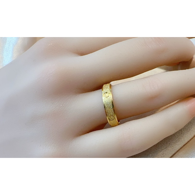 [#018]แหวนLOVE สีทอง พ่นทราย งานสแตนเลสแท้ หน้า4mm