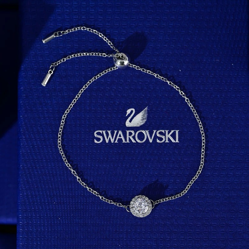 พร้อนส่ง สร้อยข้อมือคริสตัล Swarovski Angelic Elegant สำหรับผู้หญิง