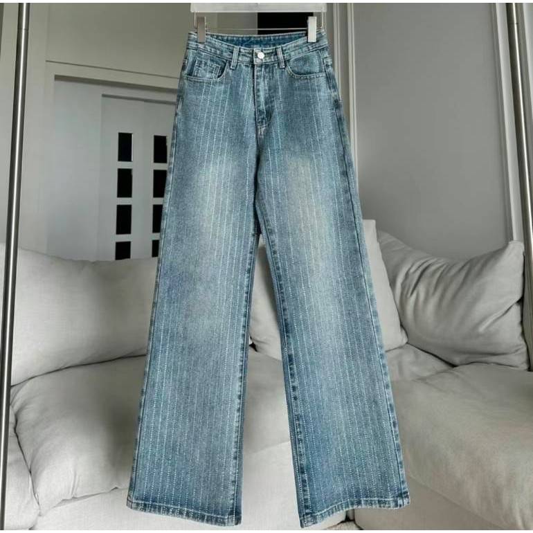 PTJ32187 Crystal Jeans กางเกงยีนส์ขายาวขากระบอกกลาง ปักเพชร PROMTHONG