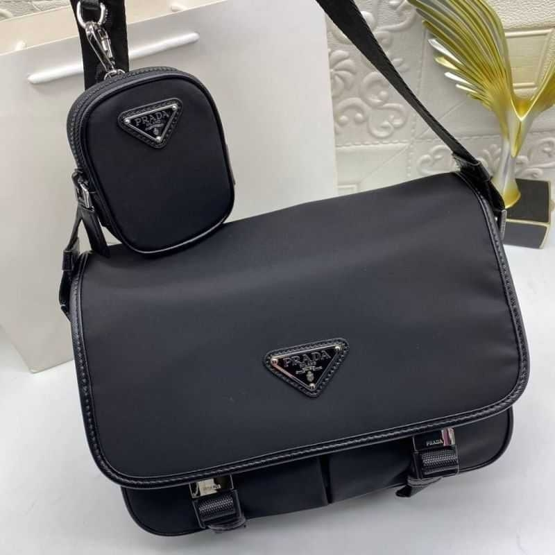 กระเป๋า Prada งานออริเทียบแท้* งานสวย เป๊ะเหมือนแท้เลยค่ะ งานสวยพร้อมส่ง