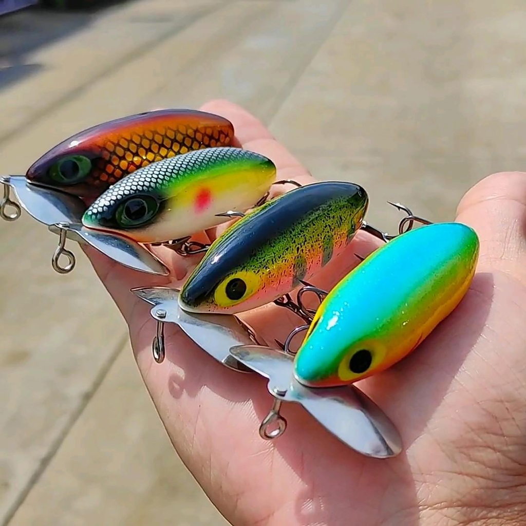 เหยื่อ Jitter ผิวน้ำ แอคชั่นดี ส่ายแรงๆ 6.5cm 15g