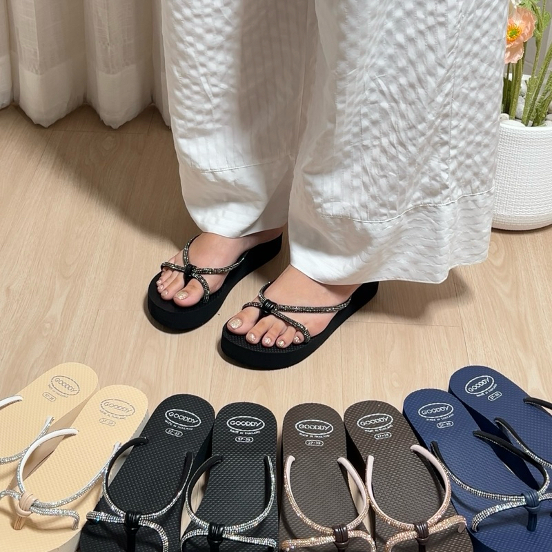 CHA07 รองเท้าส้นสูงหน้าเพชรสวม น้ำหนักเบา ใส่สวยเก็บหน้าเท้า ดูดีมากกกกก 1.5นิ้วกำลังพอดีค่า🎀🎀