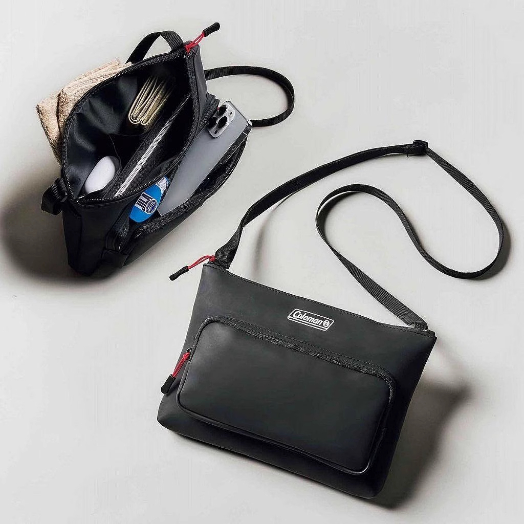 coleman Japan MonoMax กระเป๋าสะพายข้างอเนกประสงค์ กันน้ำ unisex