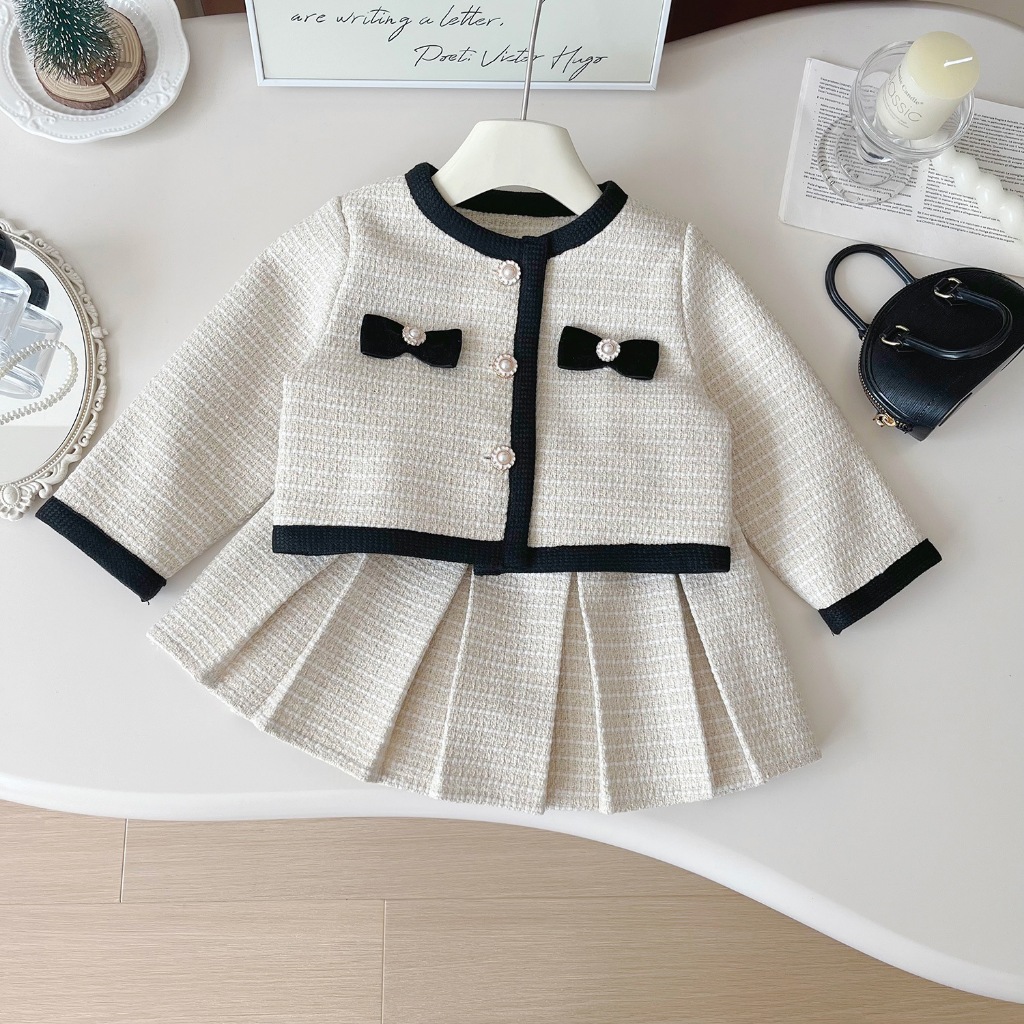 B296 ชุดเซ็ตเด็ก เสื้อ+กระโปรงมีกางเกงซับใน