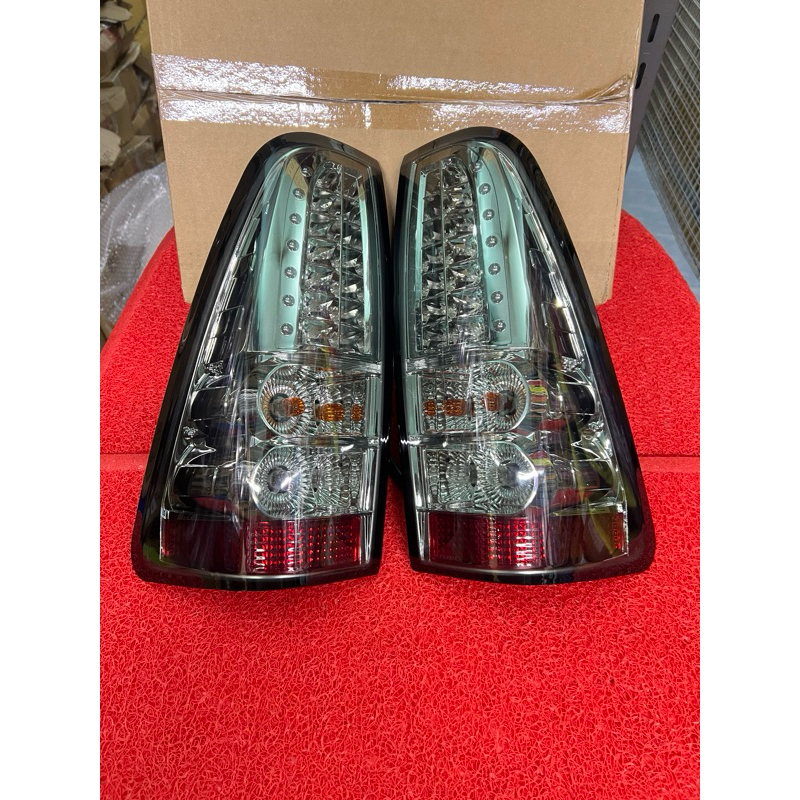 ไฟท้าย ไฟท้ายแต่ง ISUZU D-MAX DMAX ดีแมค 2006 2007 2008 2009 2010 2011 Smoke สโมก LED