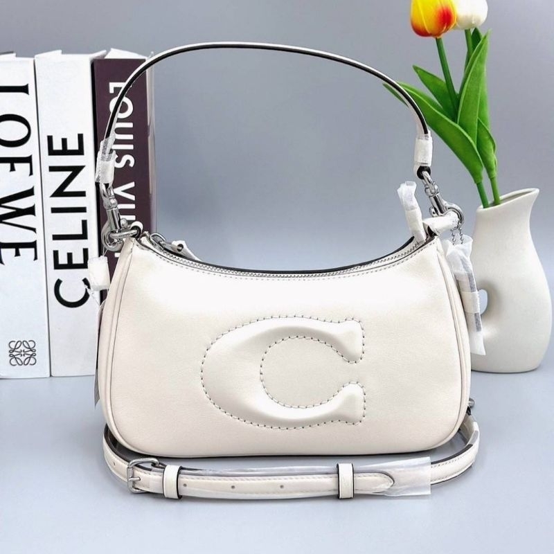 Coach Teri Shoulder Bag สีพื้นหลายสี