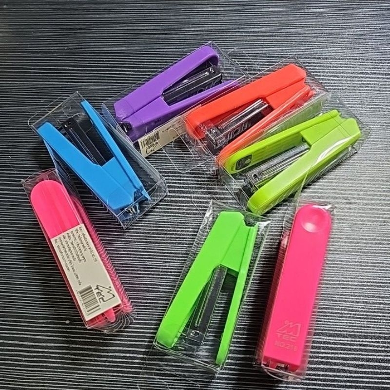 ปลีกเครื่องเย็บกระดาษแม่เเม็กเย็บกระดาษmtecแท้💯%ตัวสีใส่ลูกแม็กเบอร์10ตัวสีเงินสเเตนเลสเเละรุ่นตัวสี