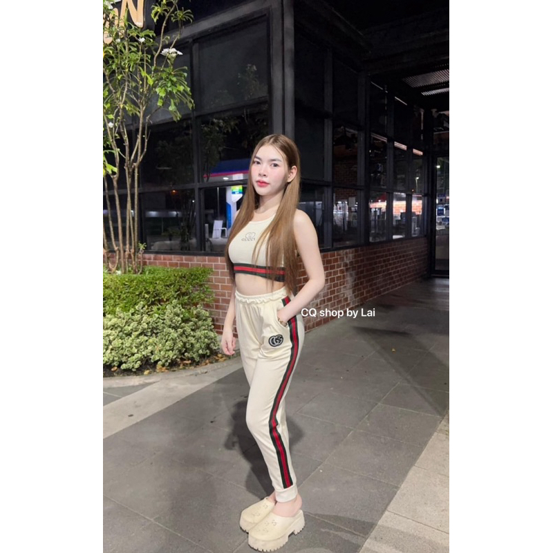 Nicha Set2ชิ้น เสื้อกล้ามแต่งยาง อะไหล่เพรช กางเกงขาจั้ม แต่งแถบเริ่ดสุดด