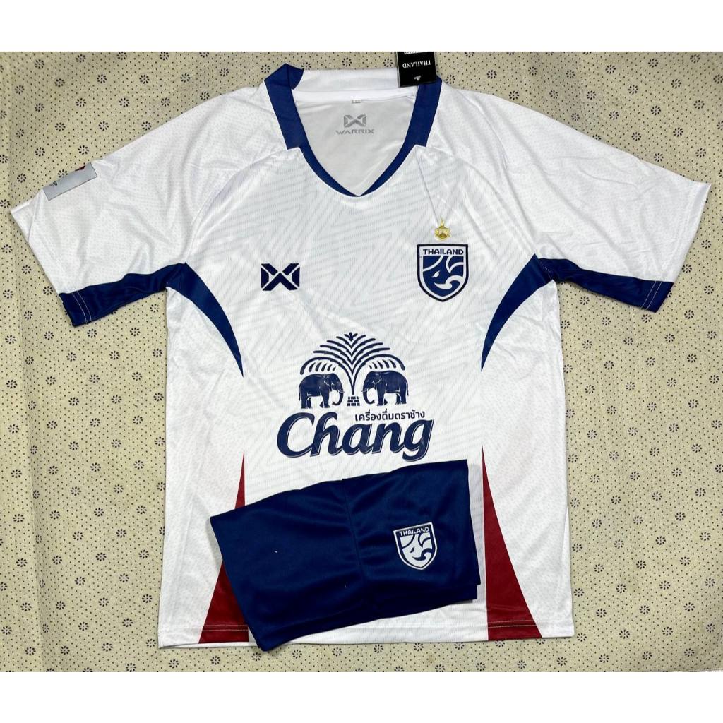 เสื้อฟุตบอล ทีมชาติไทย เสื้อพร้อมกางเกงชุดกีฬาใหม่ล่าสุด 2024 กับ 2025 เนื้อผ้าดีใส่สบาย