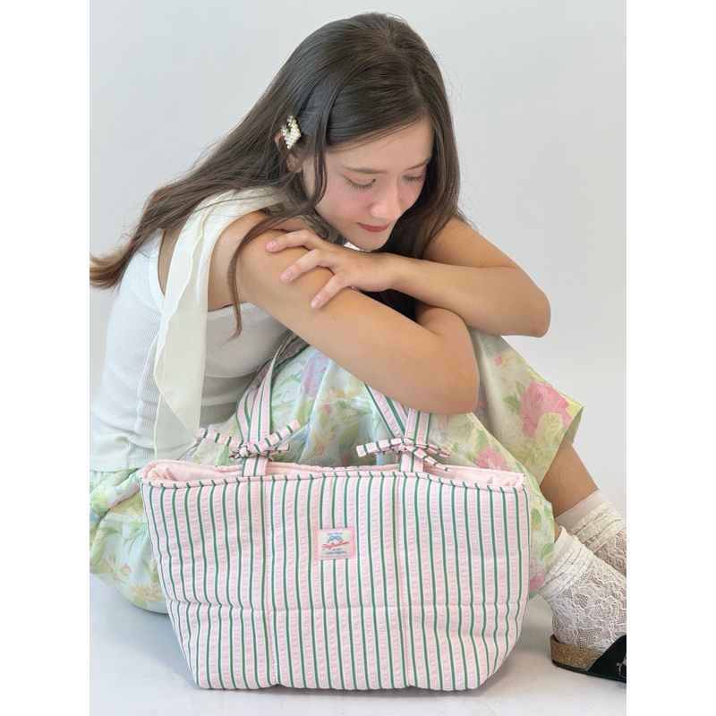 Tinytreetown - Ribbon puffy soft bag