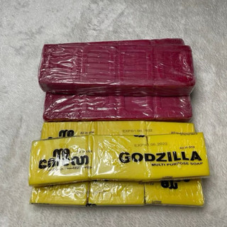 สบู่ซักผ้าขาว Washing Soap ยี่ห้อ GODZILLA ซักผ้าขาวสะอาดมากๆ