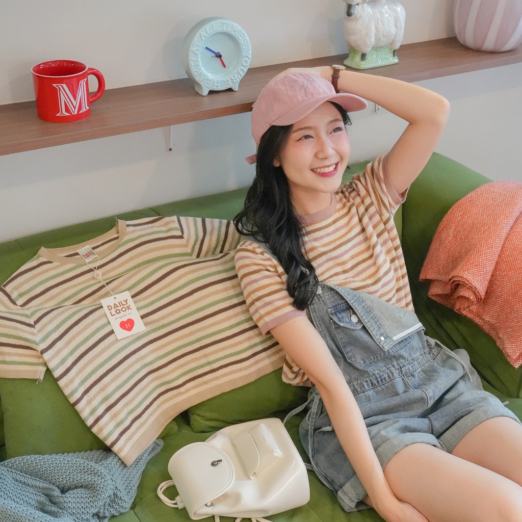 DAILYLOOK.SM --- Cable top เสื้อยืดไหมพรมลายทางสุดคิ้วท์ 2 สี