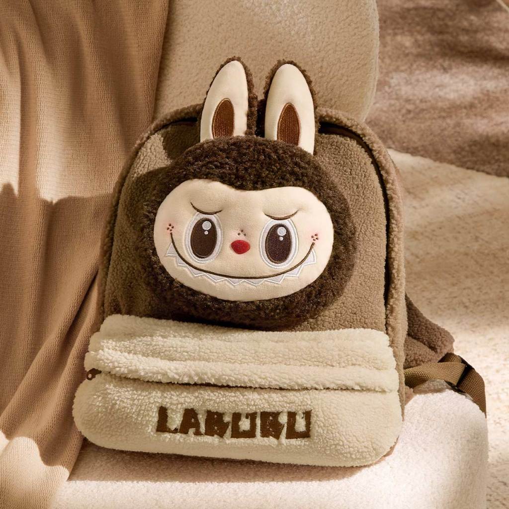 พร้อมส่ง กระเป๋าเป้บู้ คอลใหม่ Classic Bag Series-LABUBU Berber Fleece Backpack (Brown) แท้ %
