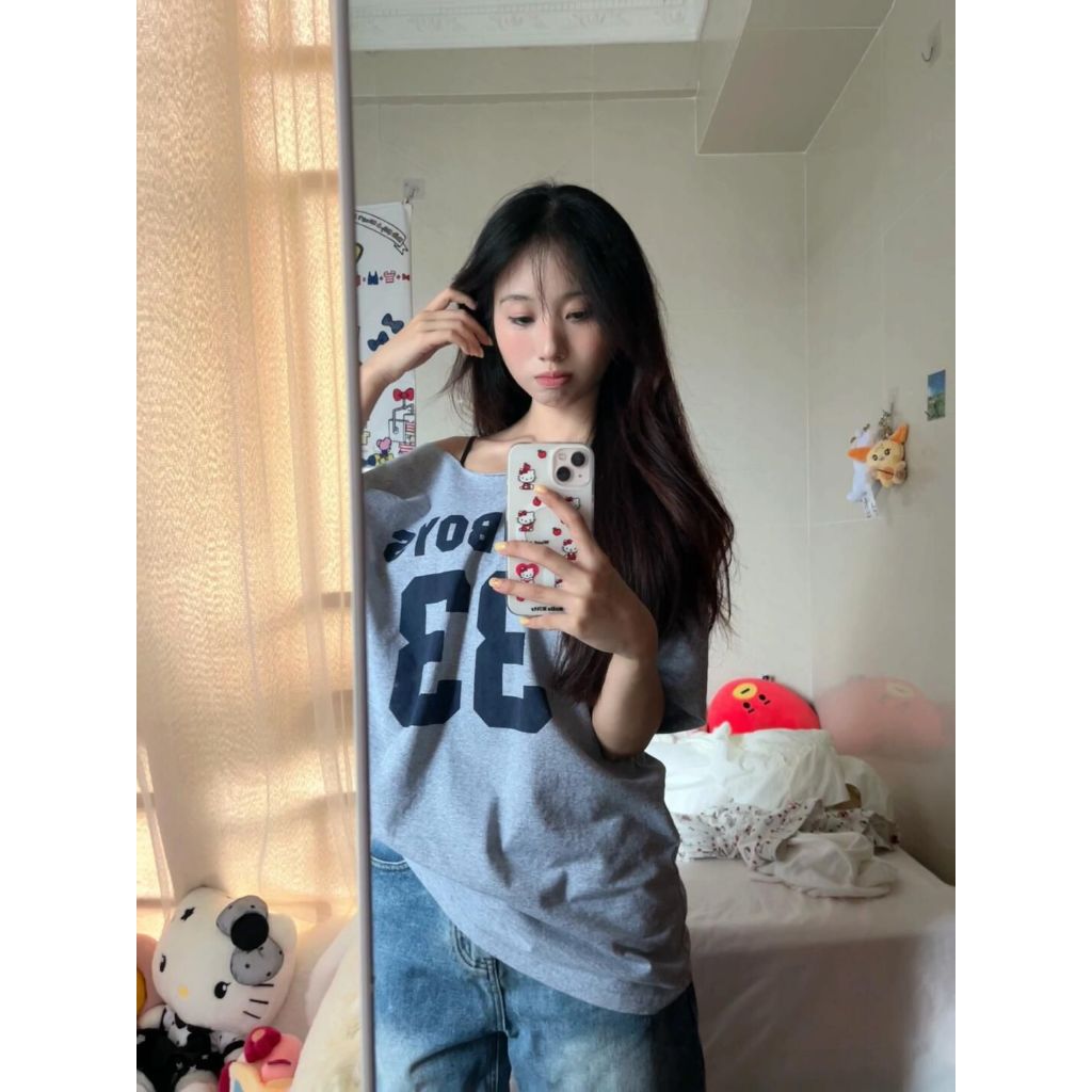 เสื้อปาดไหล่ แขนสั้นสีเทา เสือใส่สบาย โอเวอร์ไซส์ sexylady เสื้อโชว์ไหล่สไตล์วินเทจ สวยงาม มี 4ไซส์