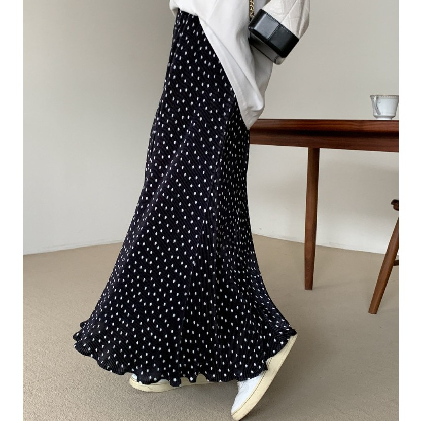 กระโปรงลายจุด สีขาว สีดำ กระโปรงพลีท เอวยางยืด กระโปรงหางปลา