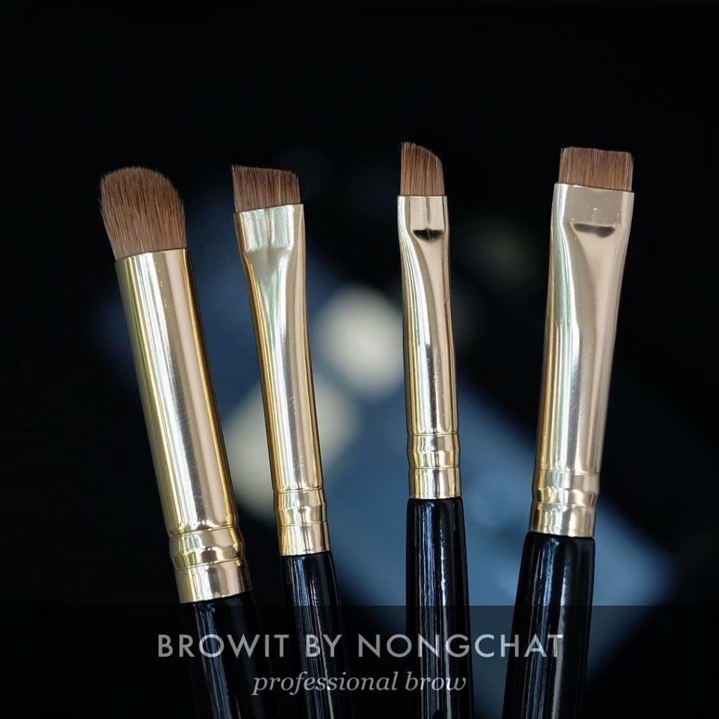【น้องฉัตร】แปรงเขียนคิ้ว ขนมิงค์แท้【มีให้เลือก4แบบ】Browit Professional Brow Brush ราคา ถูกที่สุด ดีลบีเคเค แกลเลอรีภาพที่ 4