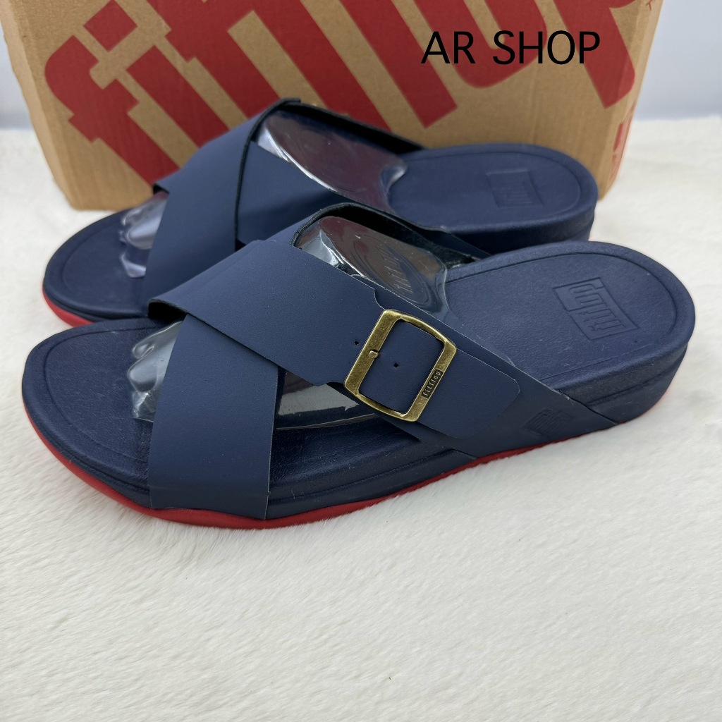 รองเท้าแตะแบบสวม Fitflop สำหรับผู้ชายมาใหม่ สายนิ่มมากใส่สบายไม่เจ็บเท้าใส่ทน และมีความแข็งแรงไม่ขาดง่ายค่ะ
